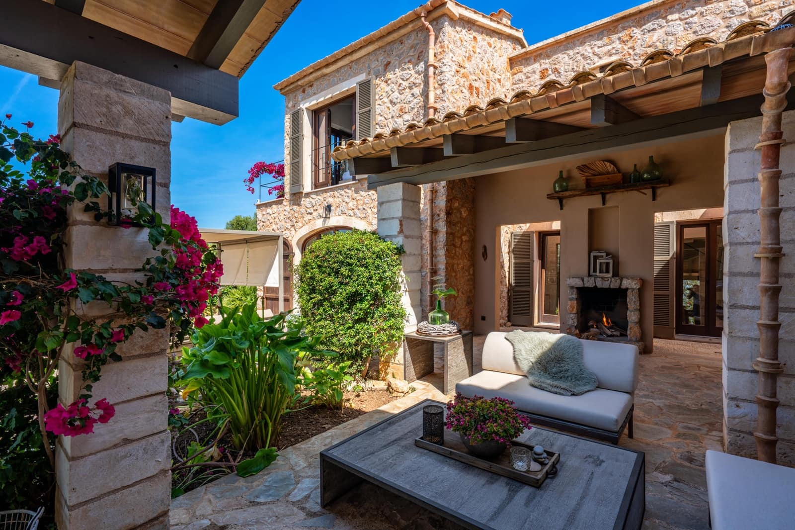 3 soveværelse Villa til salg i Sant Llorenc des Cardassar med swimmingpool - € 2.490.000 (Ref: 9142108)