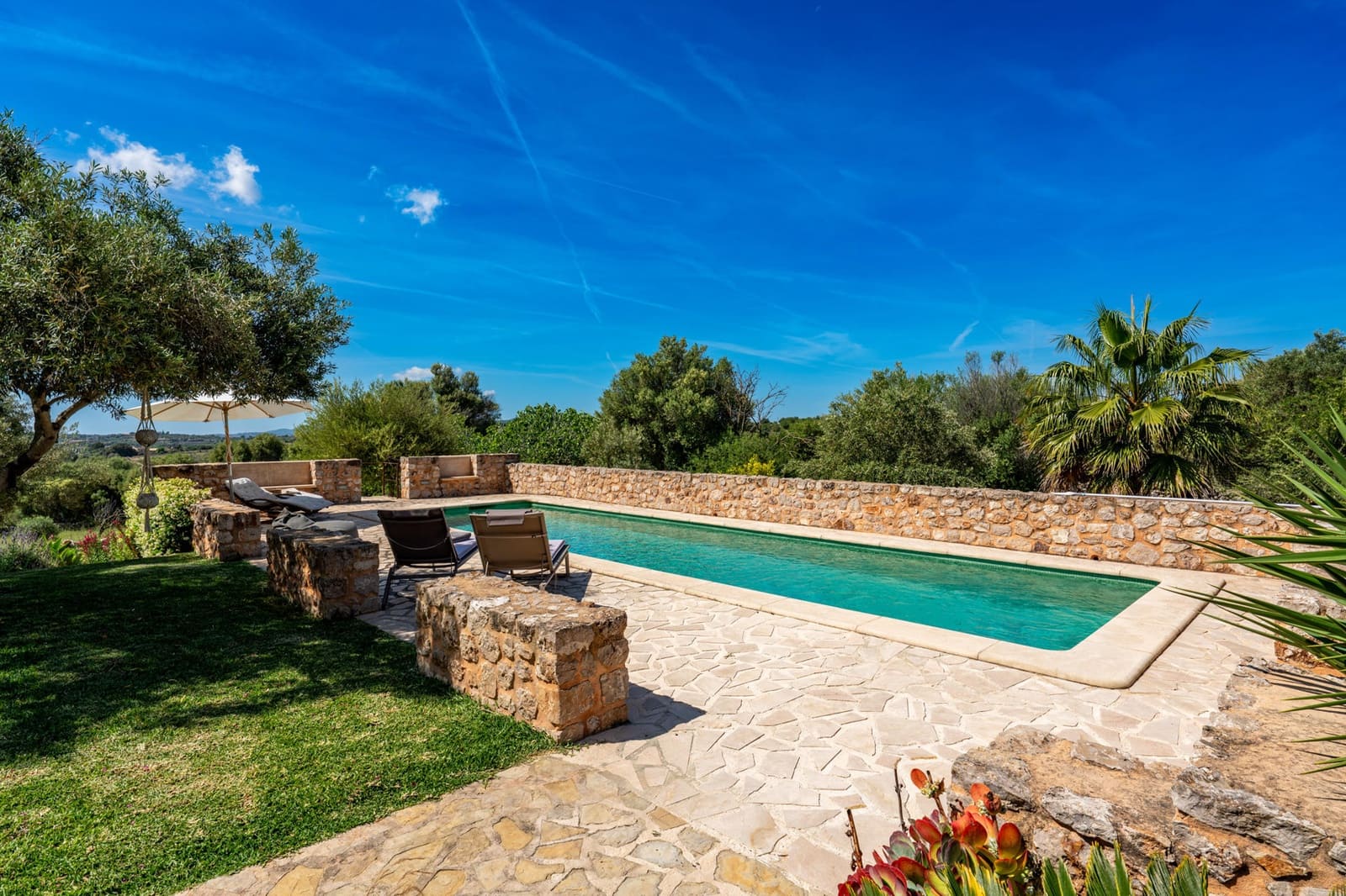 3 soveværelse Villa til salg i Sant Llorenc des Cardassar med swimmingpool - € 2.490.000 (Ref: 9142108)