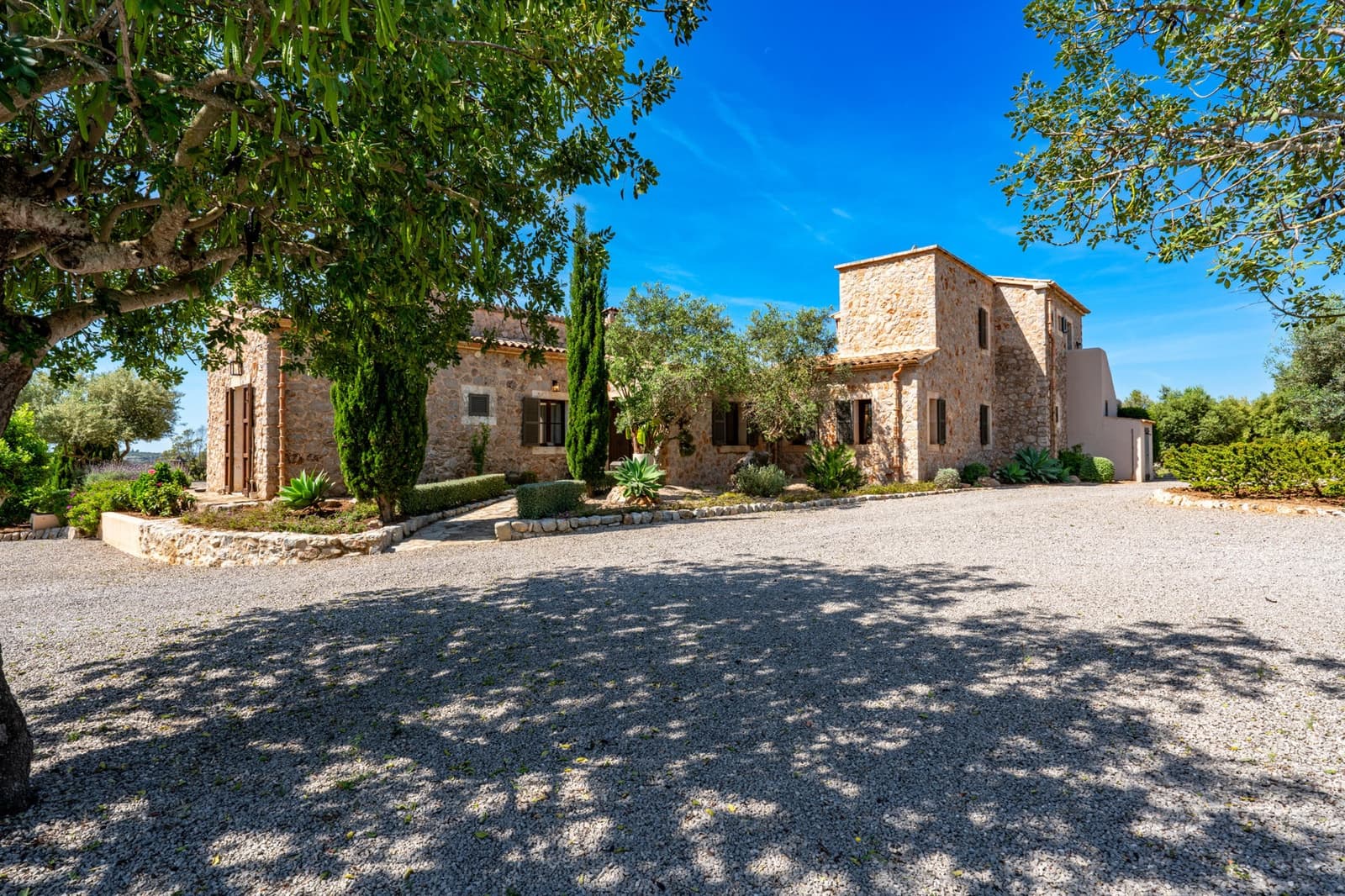 3 soveværelse Villa til salg i Sant Llorenc des Cardassar med swimmingpool - € 2.490.000 (Ref: 9142108)