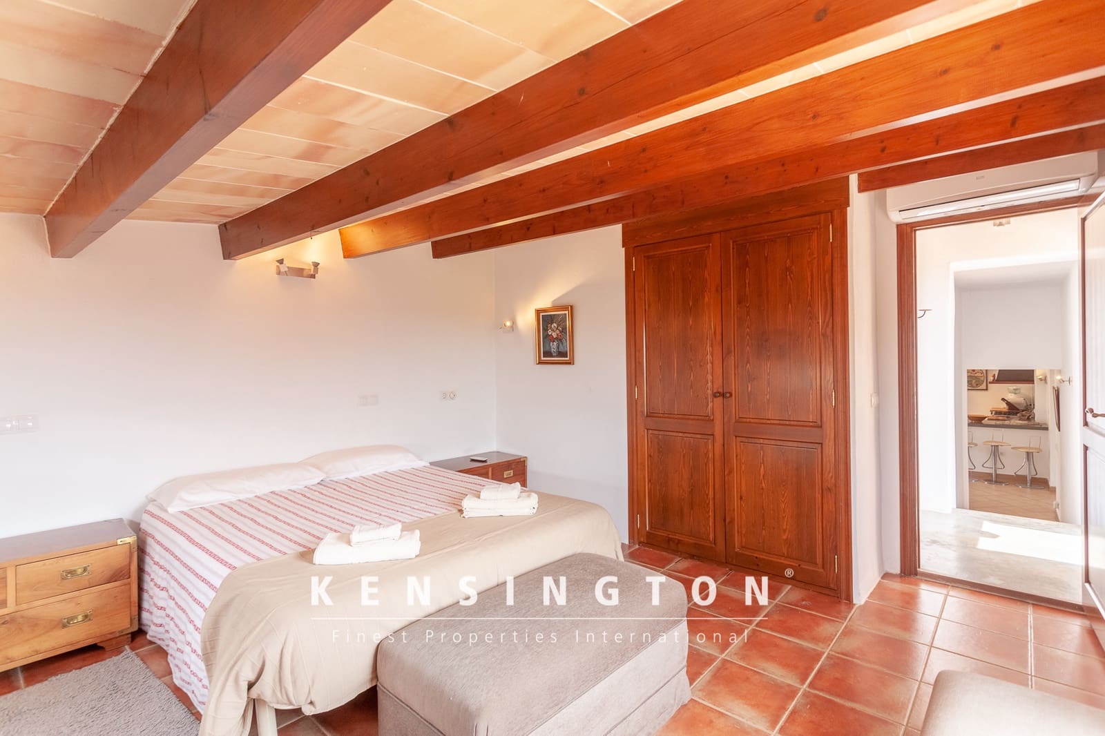 5 slaapkamer Villa te koop in Cala Murada met zwembad - € 1.750.000 (Ref: 9188728)