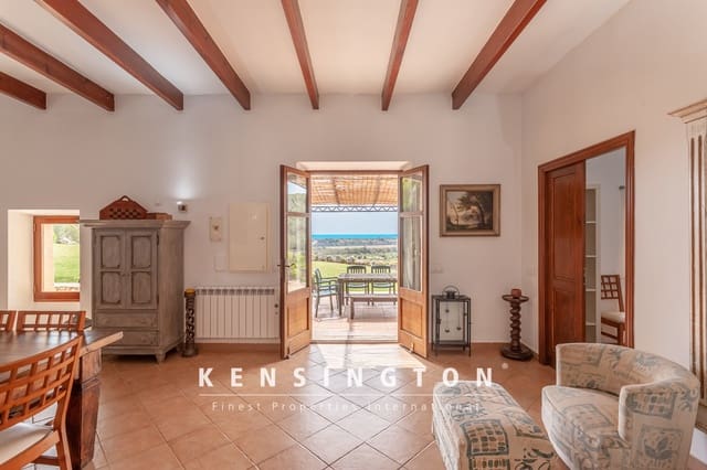 5 slaapkamer Villa te koop in Cala Murada, Manacor met zwembad - € 1.750.000 (Ref: 9188728)