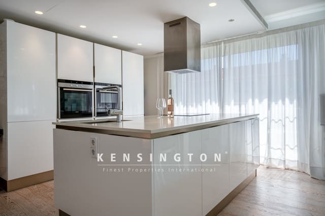 3 chambre Appartement à vendre à Portocristo / Port de Manacor, Manacor avec piscine - 890 000 € (Ref: 9188730)