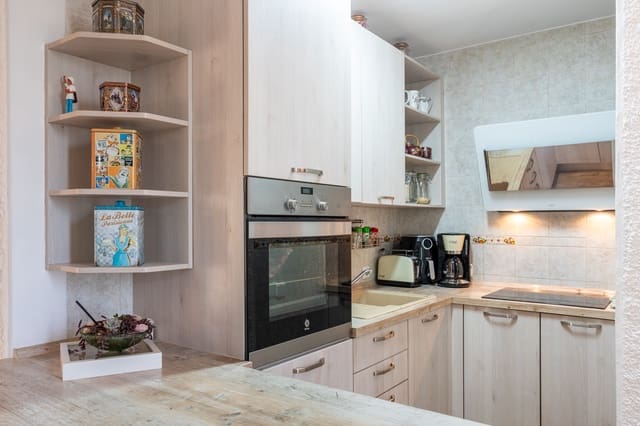 2 bedroom Apartment for sale in Portocristo / Port de Manacor, Manacor with pool - € 450,000 (Ref: 9267607)