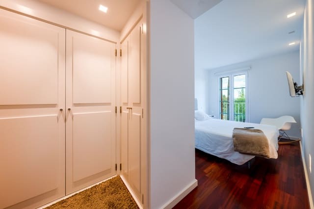 2 chambre Appartement à vendre à Portocristo / Port de Manacor, Manacor avec piscine garage - 429 000 € (Ref: 9342242)