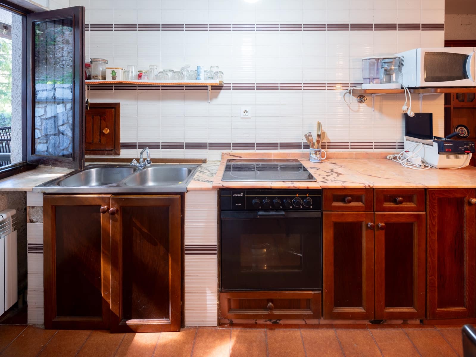 3 slaapkamer Finca/Landhuis te koop in Caso met zwembad garage - € 489.000 (Ref: 10147423)