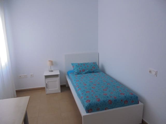 3 makuuhuone Huoneisto vuokrattavana paikassa Catral - 600 € (Ref: 9133732)
