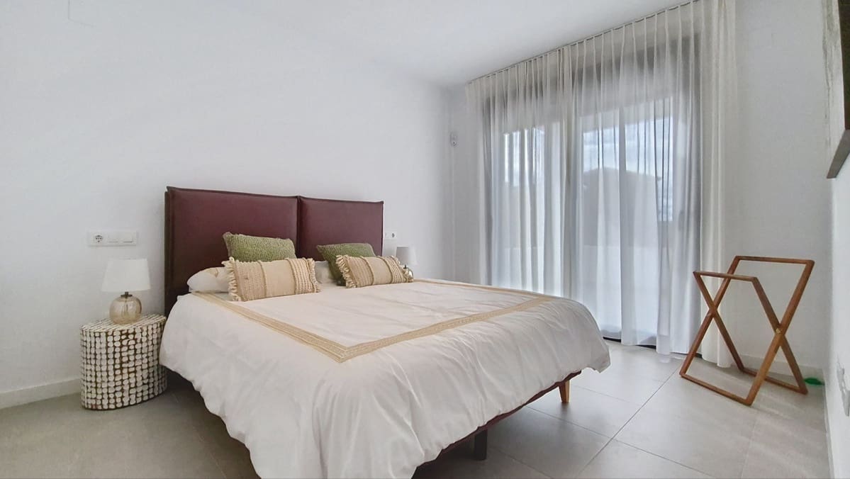 3 slaapkamer Appartement te koop in Casares met zwembad garage - € 495.000 (Ref: 10017217)