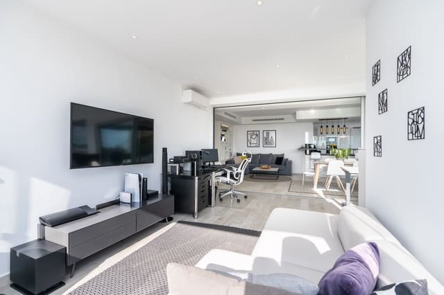 Apartamento de 3 habitaciones en Casares Pueblo, Casares en venta con piscina garaje - 790.000 € (Ref: 10035050)