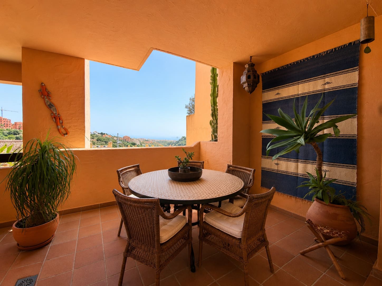 2 bedroom Apartment for rent in Manilva with pool garage - € 1,400 (Ref: 10037120)
