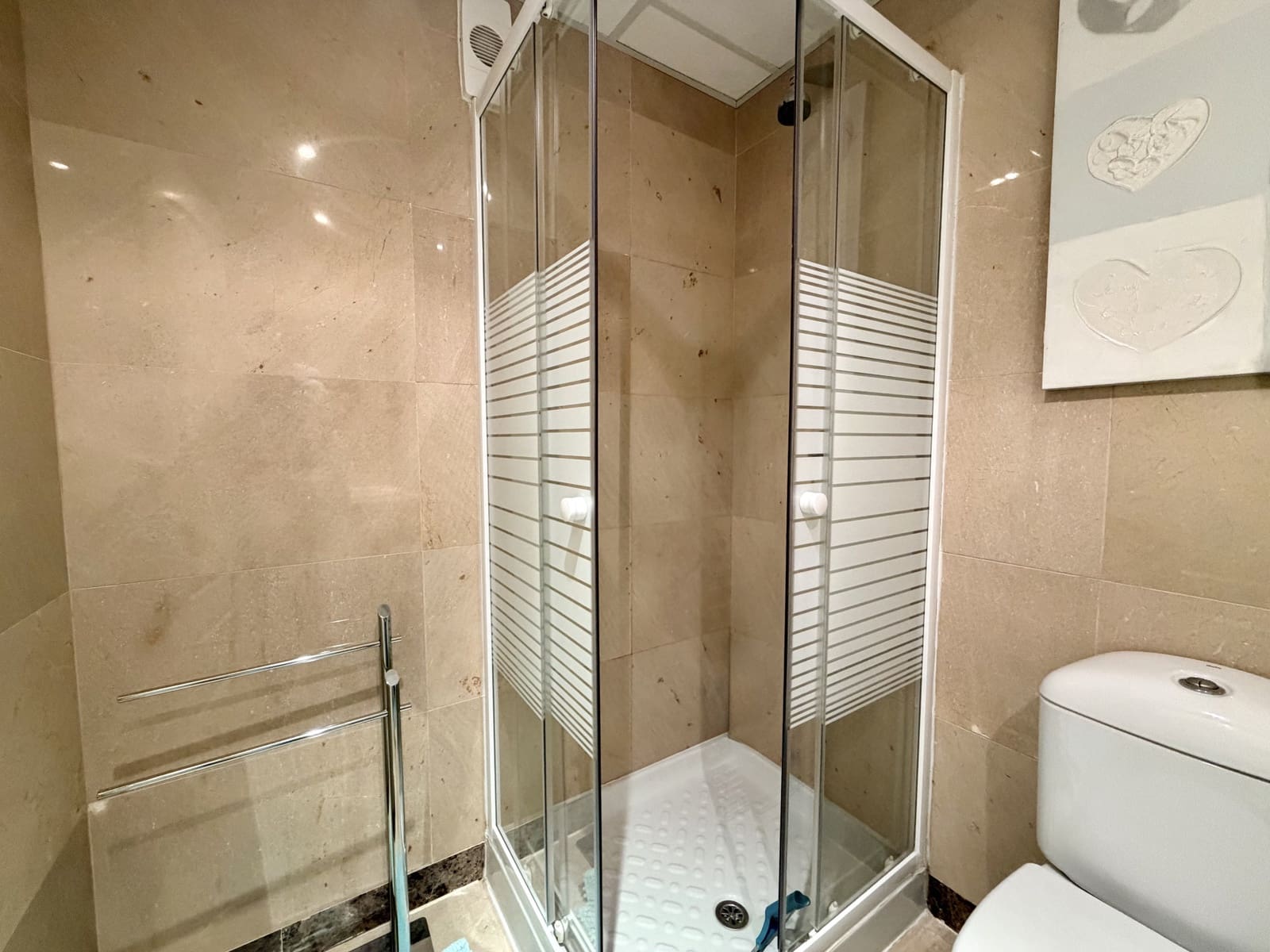2 bedroom Apartment for rent in Manilva with pool garage - € 1,400 (Ref: 10037120)