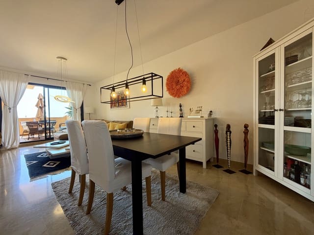 2 soverom Leilighet til leie i La Duquesa / Puerto de la Duquesa, Manilva med svømmebasseng garasje - € 1 400 (Ref: 10037120)