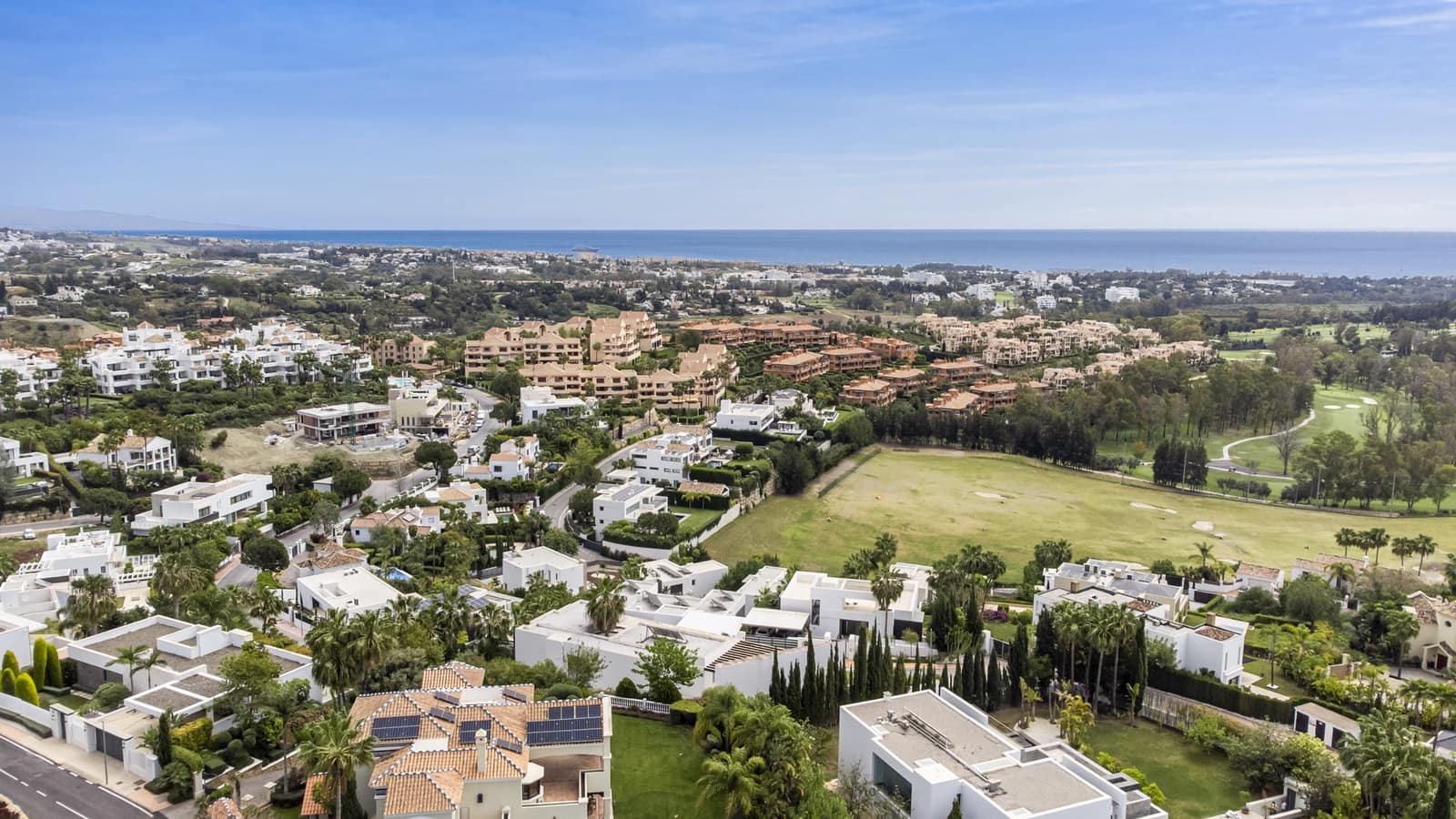 5 Zimmer Villa zu verkaufen in Benahavis mit Pool Garage - 3.950.000 € (Ref: 10075446)
