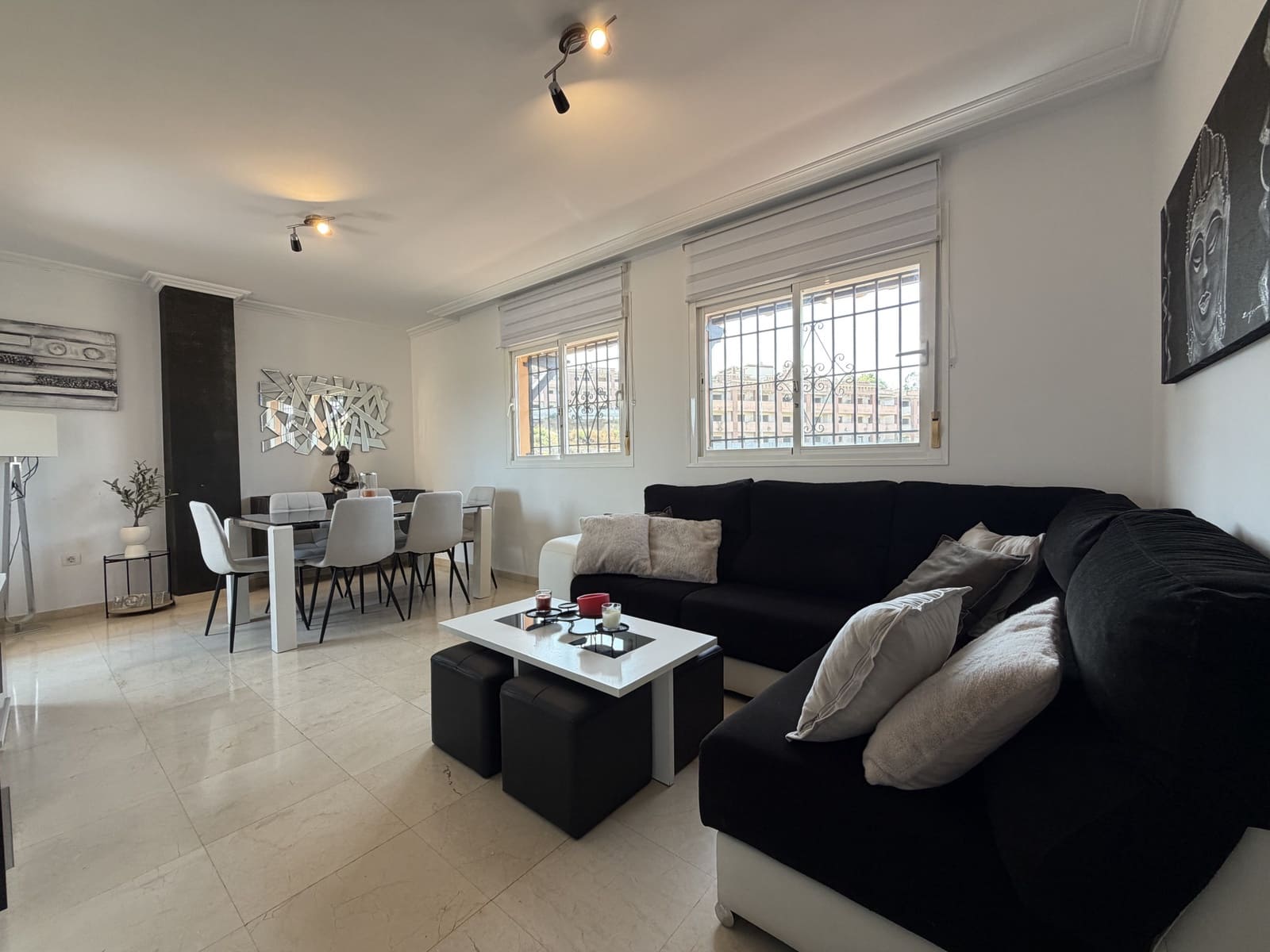 3 sypialnia Penthouse do wynajęcia w Casares z basenem garażem - 1 600 € (Ref: 10077762)