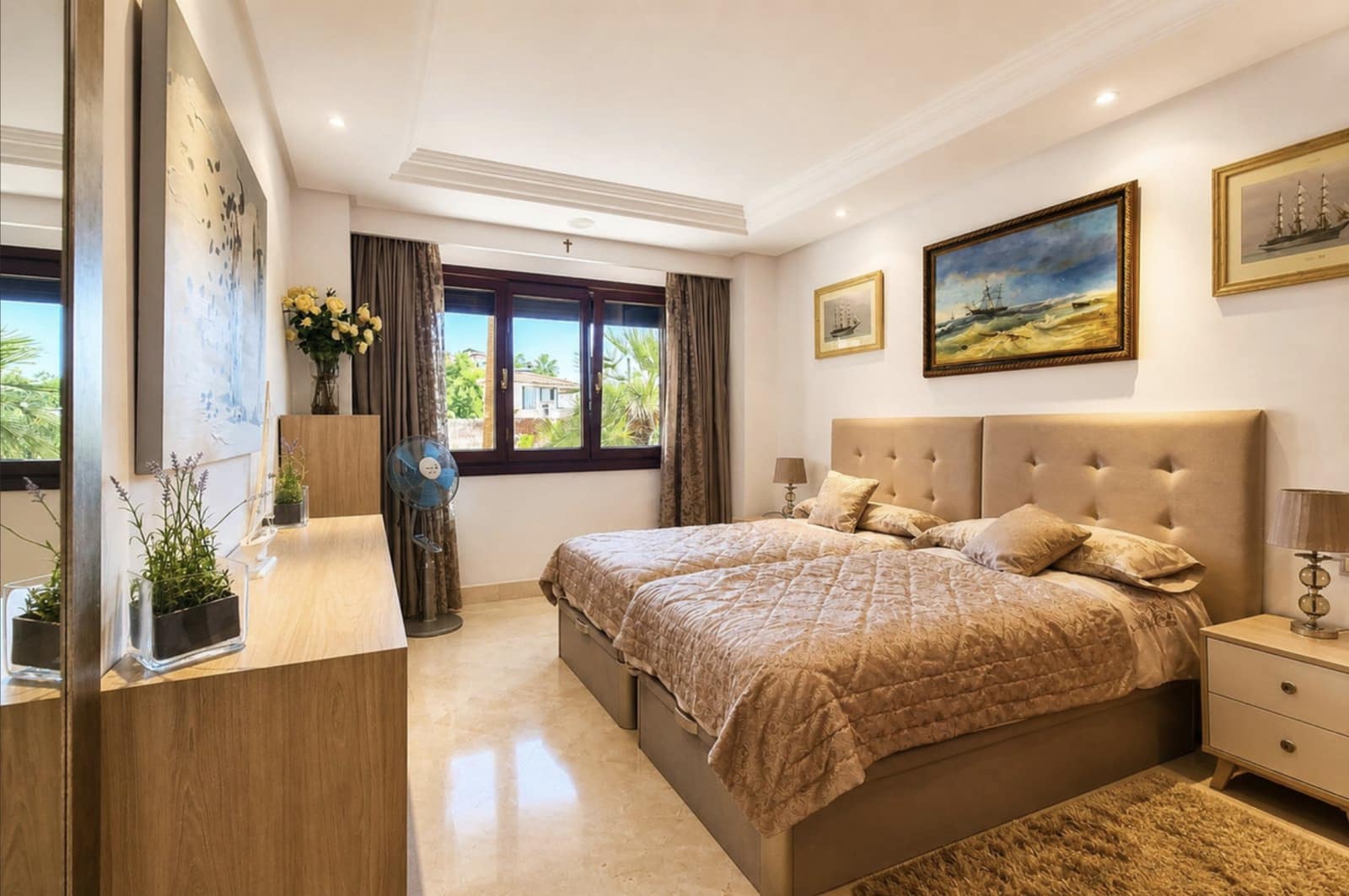 2 quarto Apartamento para venda em Estepona com piscina garagem - 750 000 € (Ref: 10077763)