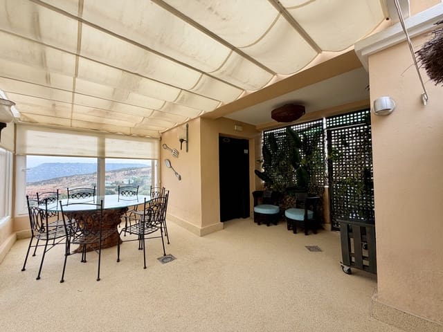 3 chambre Penthouse à vendre à Doña Julia Golf, Casares avec piscine garage - 560 000 € (Ref: 10135853)
