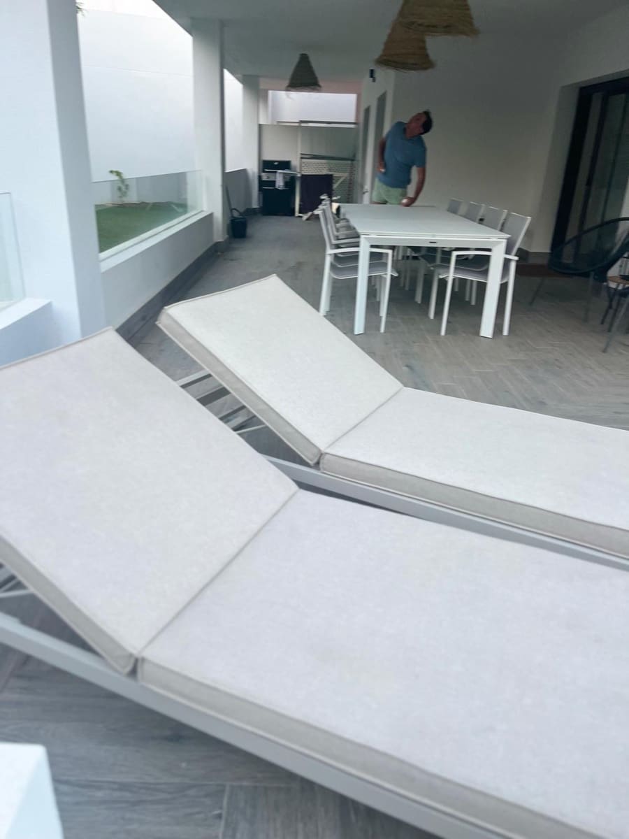 2 sypialnia Apartament do wynajęcia w Estepona z basenem garażem - 2 200 € (Ref: 10139373)