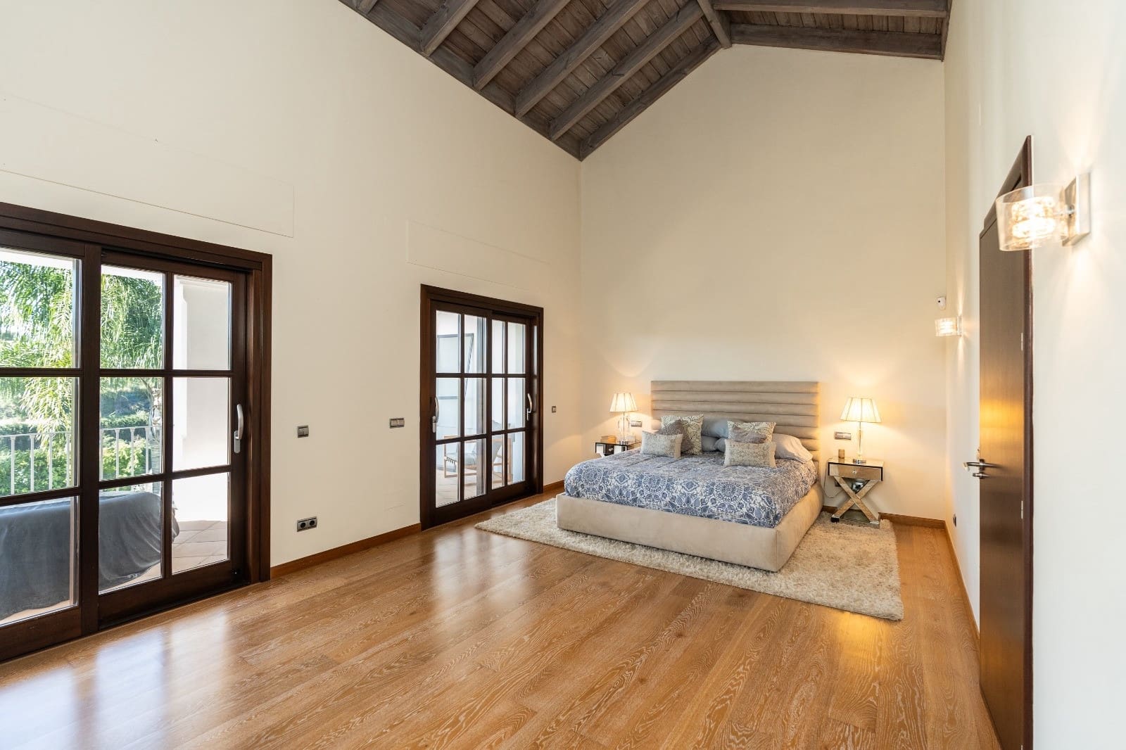 5 camera da letto Villa in vendita in El Paraiso con piscina garage - 2.850.000 € (Rif: 10142109)