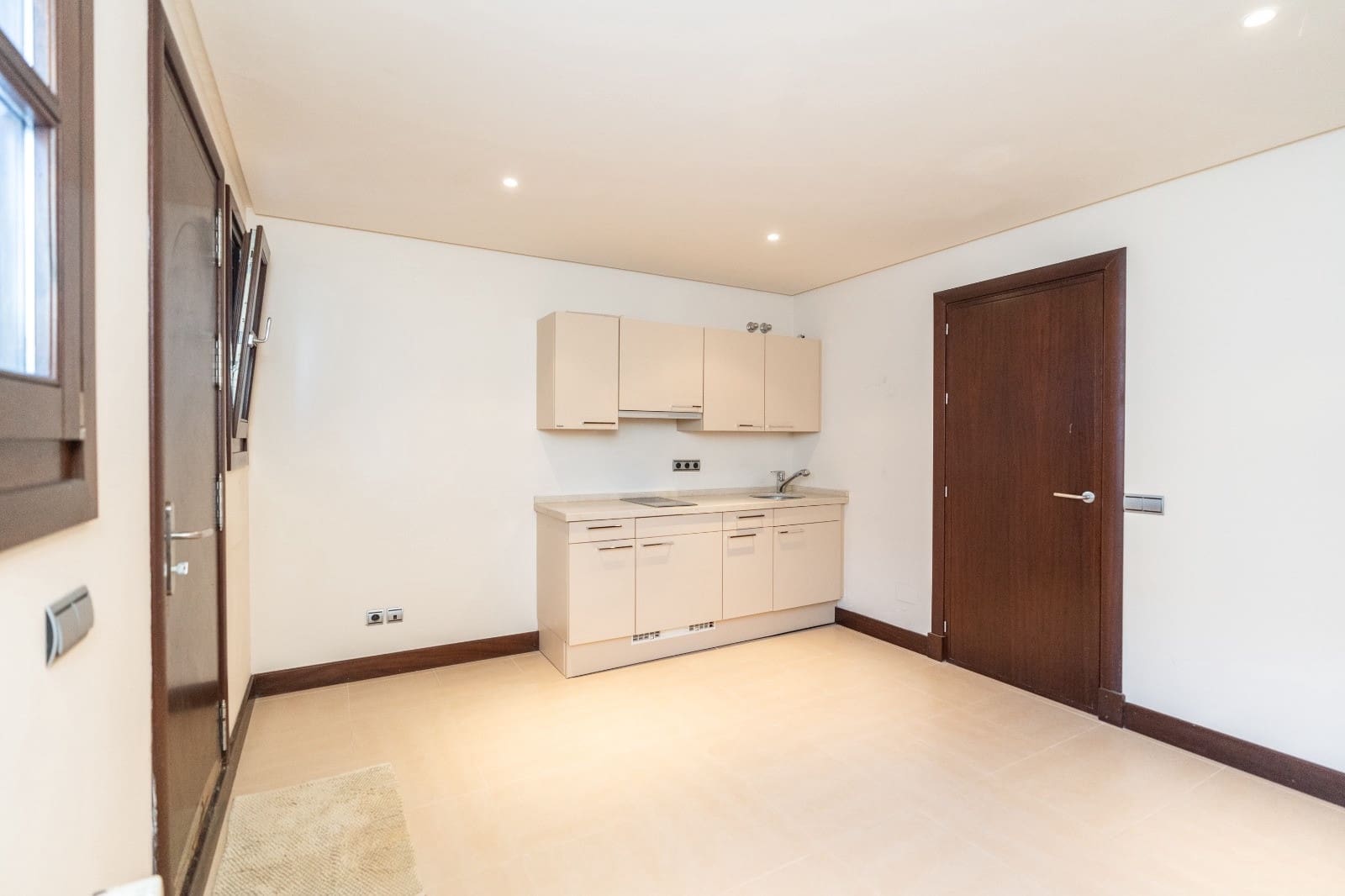 5 camera da letto Villa in vendita in El Paraiso con piscina garage - 2.850.000 € (Rif: 10142109)