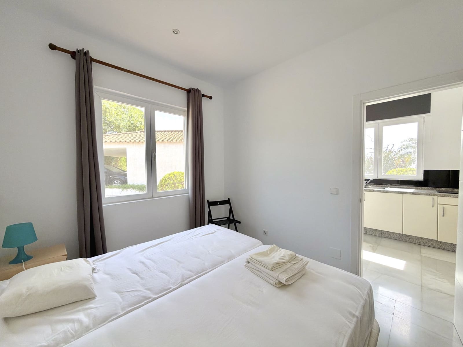 4 bedroom Villa for sale in Estepona with pool garage - € 2,500,000 (Ref: 10148440)