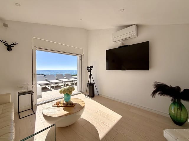 4 slaapkamer Halfvrijstaande villa te koop in Bahía Dorada, Estepona met zwembad garage - € 1.495.000 (Ref: 10157524)