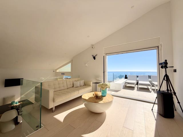 4 slaapkamer Halfvrijstaande villa te koop in Bahía Dorada, Estepona met zwembad garage - € 1.495.000 (Ref: 10157524)