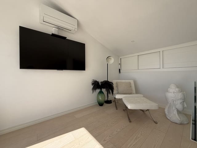 4 slaapkamer Halfvrijstaande villa te koop in Bahía Dorada, Estepona met zwembad garage - € 1.495.000 (Ref: 10157524)