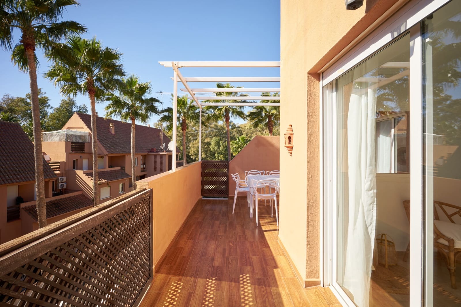 3 camera da letto Appartamento da affittare in Bahia de Casares con piscina garage - 2.200 € (Rif: 10159221)