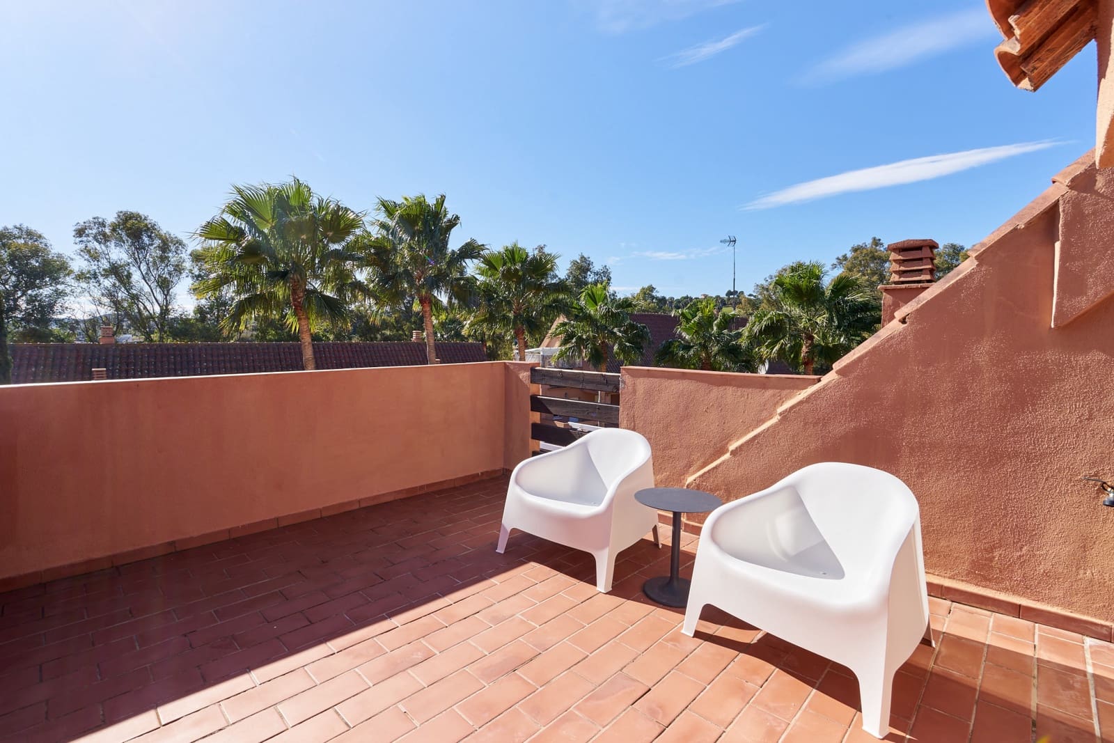 3 camera da letto Appartamento da affittare in Bahia de Casares con piscina garage - 2.200 € (Rif: 10159221)