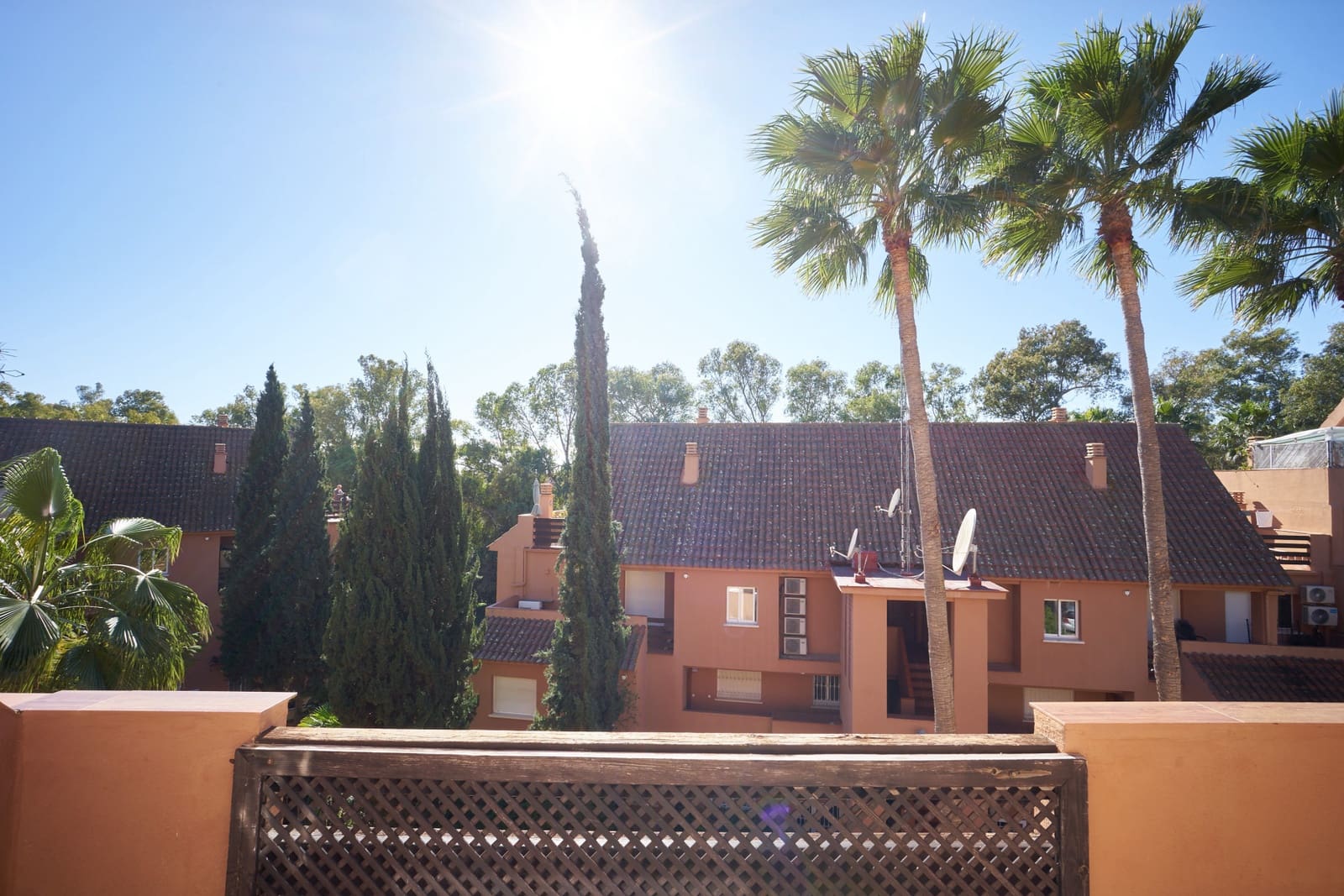 3 camera da letto Appartamento da affittare in Bahia de Casares con piscina garage - 2.200 € (Rif: 10159221)