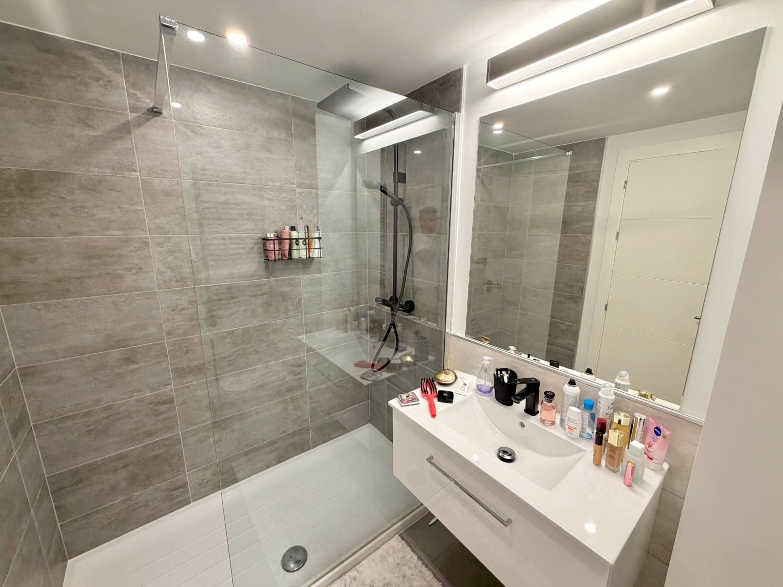2 quarto Apartamento para arrendar em Manilva com piscina garagem - 2 000 € (Ref: 10159222)