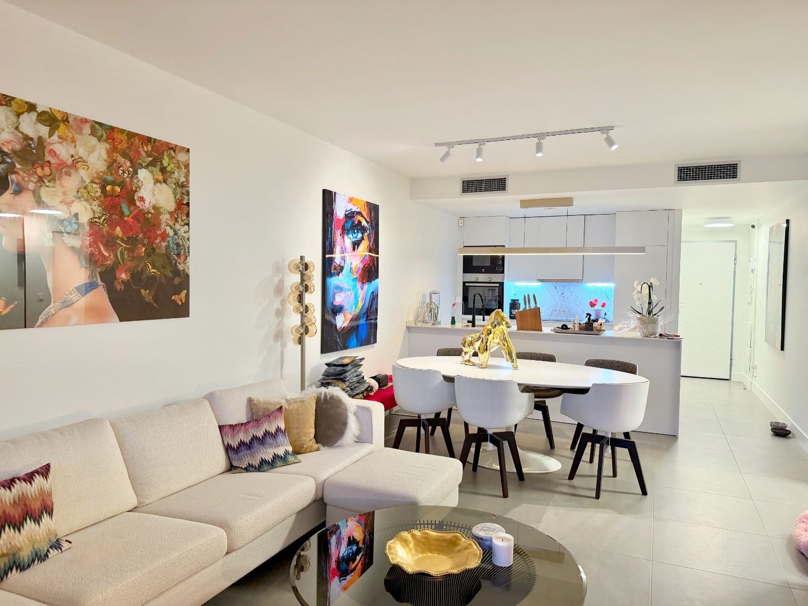 2 quarto Apartamento para arrendar em Manilva com piscina garagem - 2 000 € (Ref: 10159222)