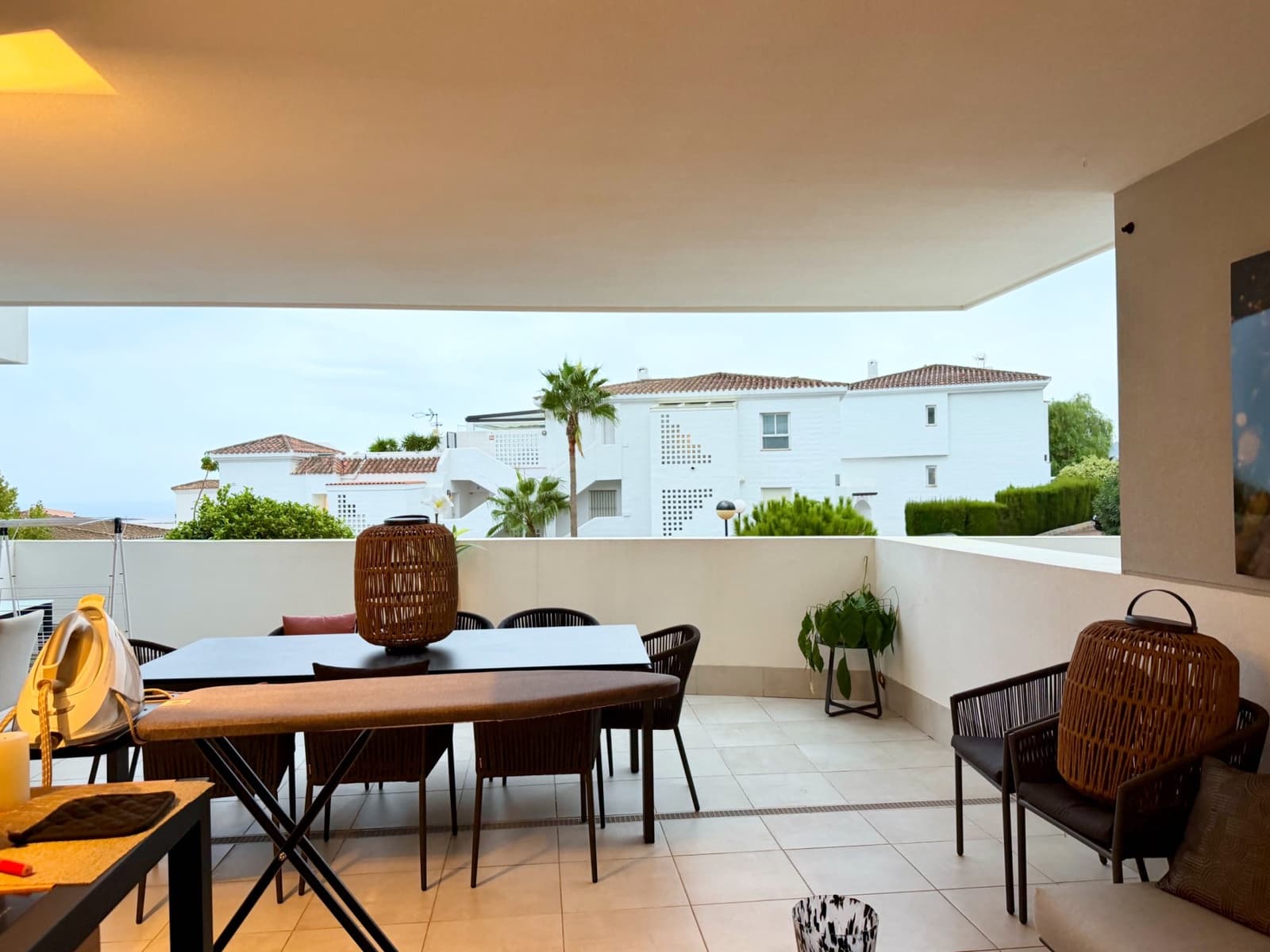 2 quarto Apartamento para arrendar em Manilva com piscina garagem - 2 000 € (Ref: 10159222)