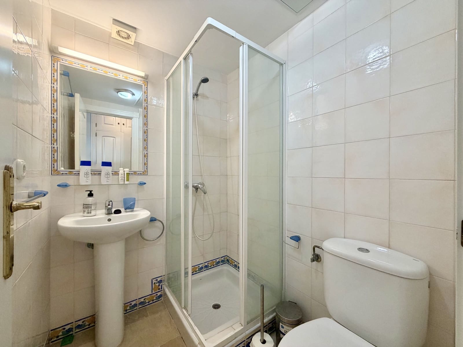 3 slaapkamer Penthouse te huur in Casares met zwembad garage - € 3.200 (Ref: 10171184)