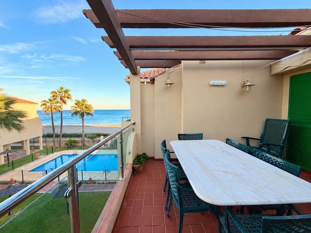 3 slaapkamer Penthouse te huur in Marina de Casares, Casares met zwembad garage - € 3.200 (Ref: 10171184)