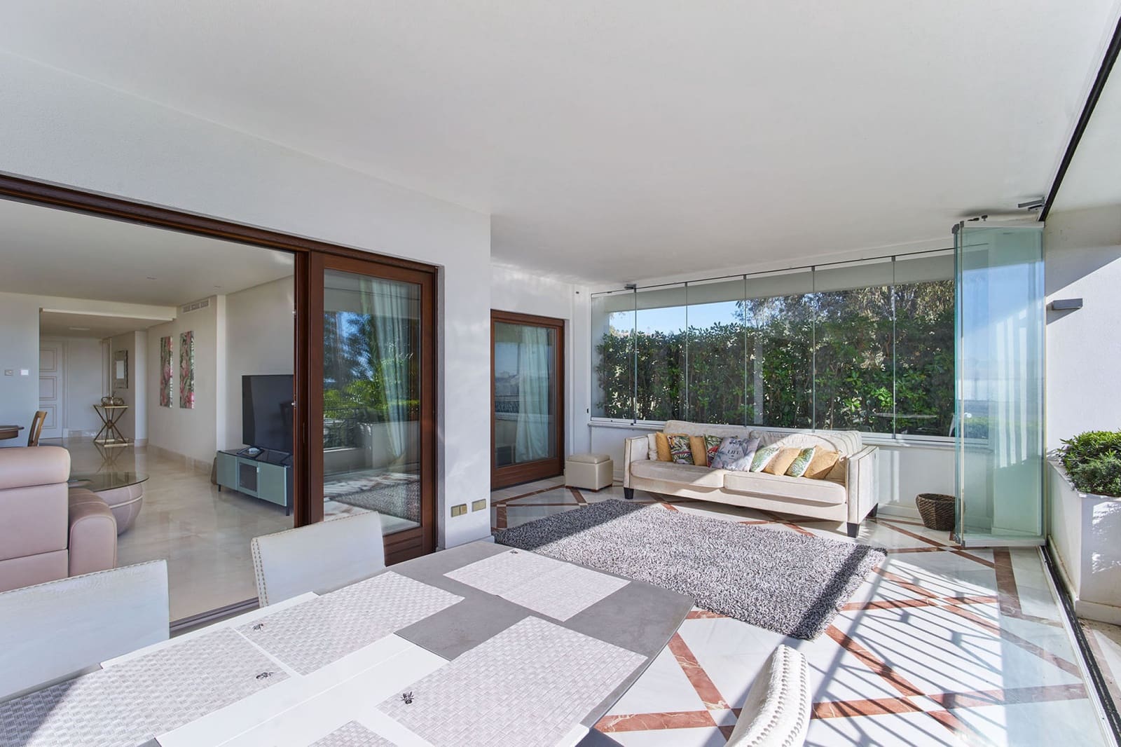 3 soveværelse Lejlighed til salg i Estepona med swimmingpool garage - € 1.750.000 (Ref: 8238289)