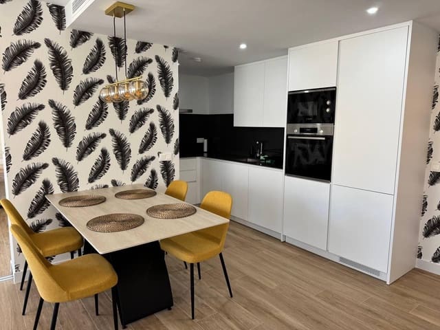 2 makuuhuone Asunto myytävänä paikassa Casares Pueblo, Casares mukana uima-altaan 
autotalli - 390 000 € (Ref: 8249725)