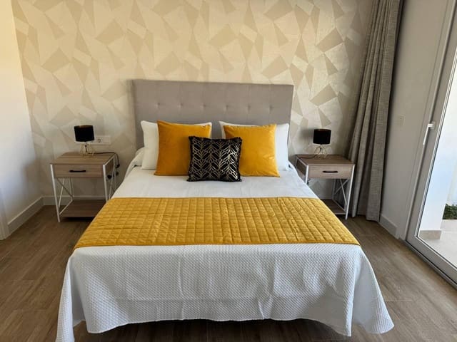 2 makuuhuone Asunto myytävänä paikassa Casares Pueblo, Casares mukana uima-altaan 
autotalli - 390 000 € (Ref: 8249725)