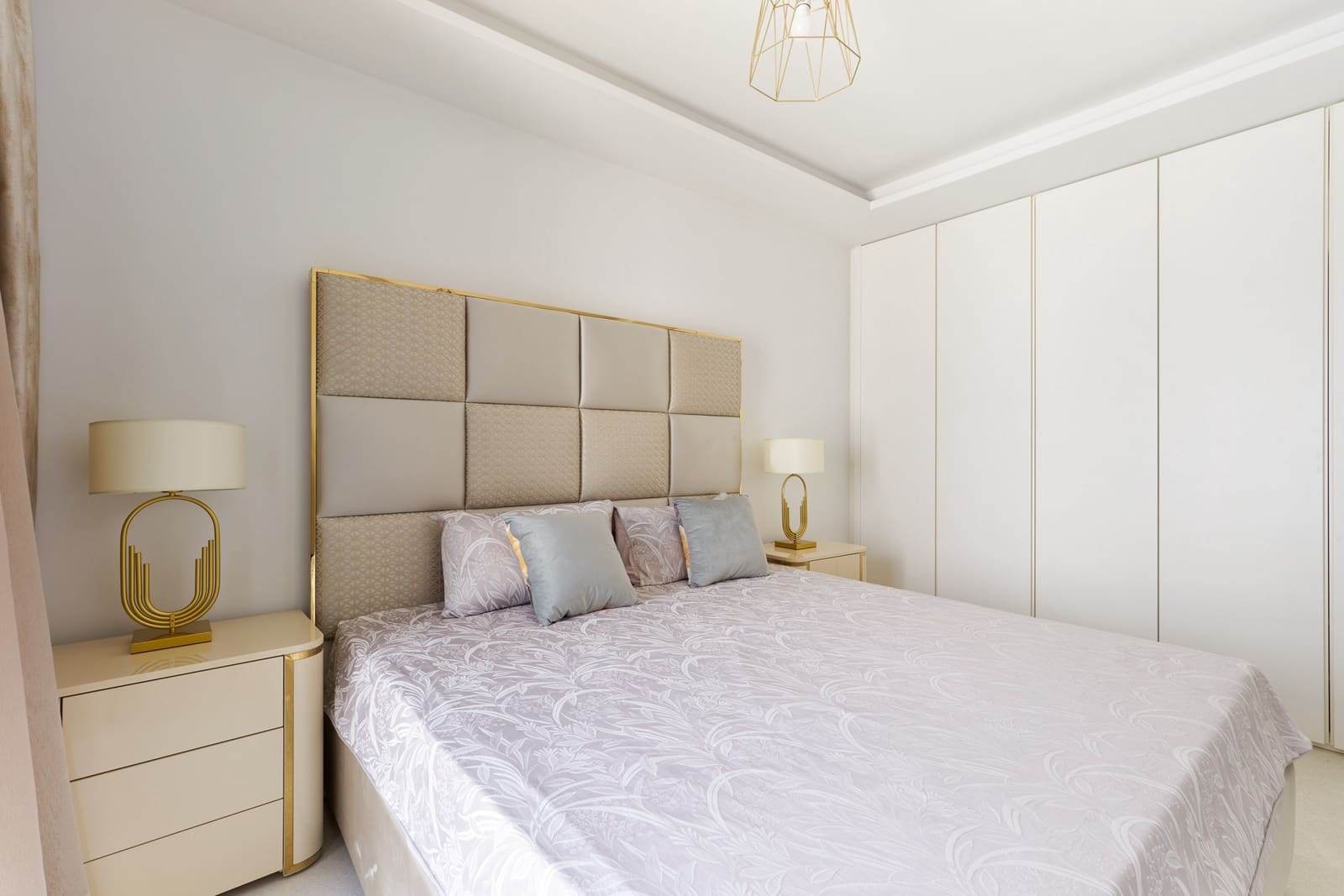 3 quarto Casa em Banda para venda em Estepona com piscina garagem - 2 500 000 € (Ref: 8295245)