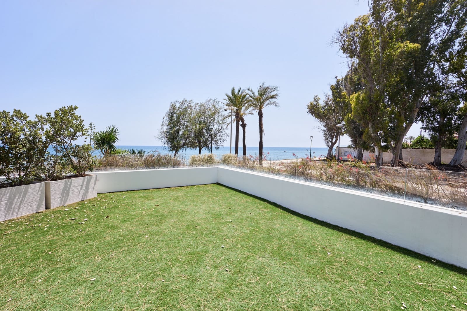 3 quarto Casa em Banda para venda em Estepona com piscina garagem - 2 500 000 € (Ref: 8295245)