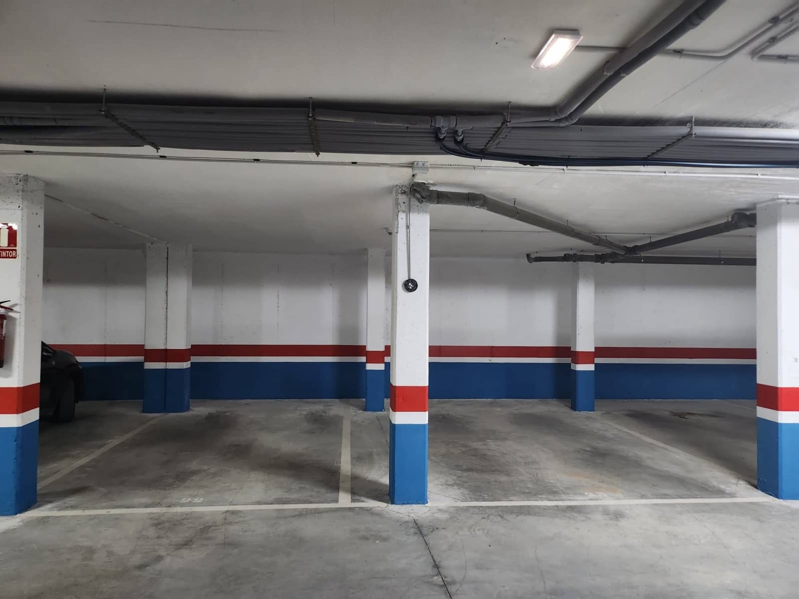 Garasje til salgs i Estepona - € 17 000 (Ref: 8312994)