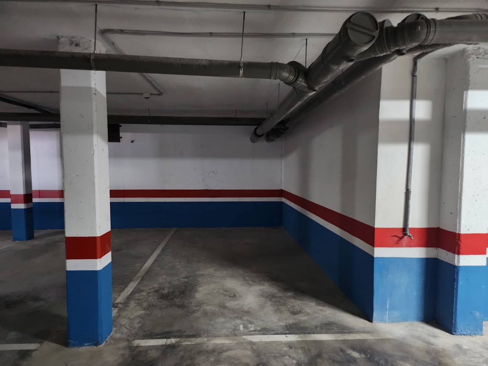 Garasje til salgs i Estepona - € 17 000 (Ref: 8312994)