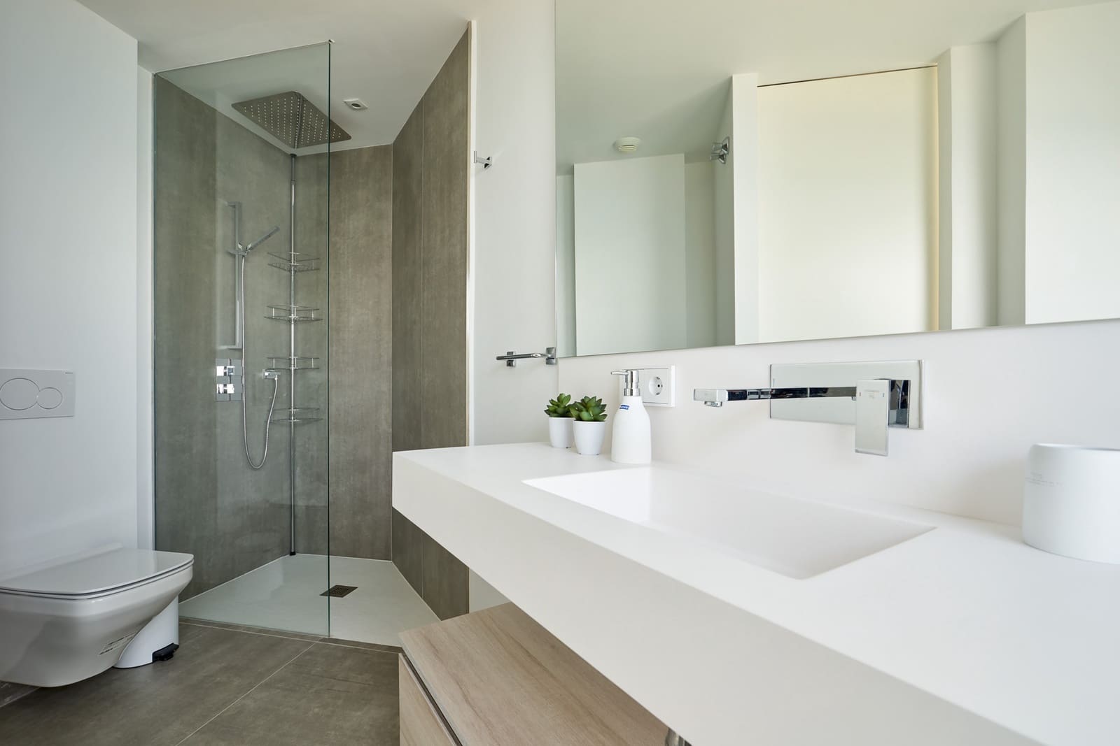 3 quarto Casa em Banda para venda em Estepona com piscina garagem - 3 650 000 € (Ref: 8351774)