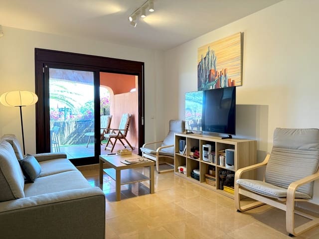 3 soveværelse Lejlighed til leje i Zona de Punta Plata, Estepona med swimmingpool garage - € 1.700 (Ref: 8509458)
