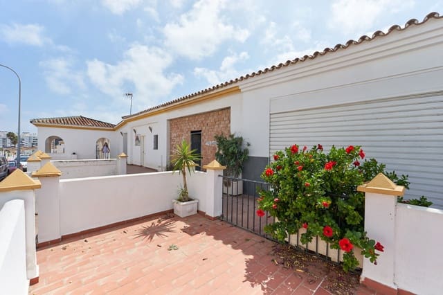 Kommersiell til salgs i Zona Calvario, Estepona - € 165 000 (Ref: 8511502)