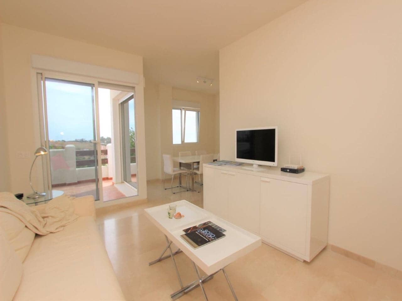 2 bedroom Apartment for sale in Estepona with pool garage - € 275,000 (Ref: 8514389)