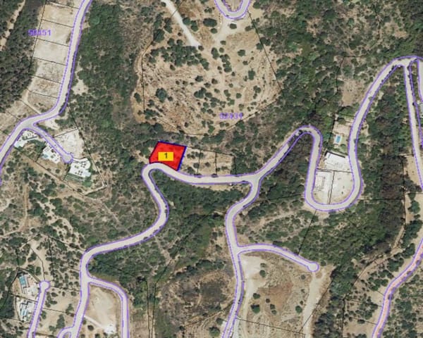 Building Plot for sale in Alto de los Monteros, Marbella - € 690,000 (Ref: 8590399)