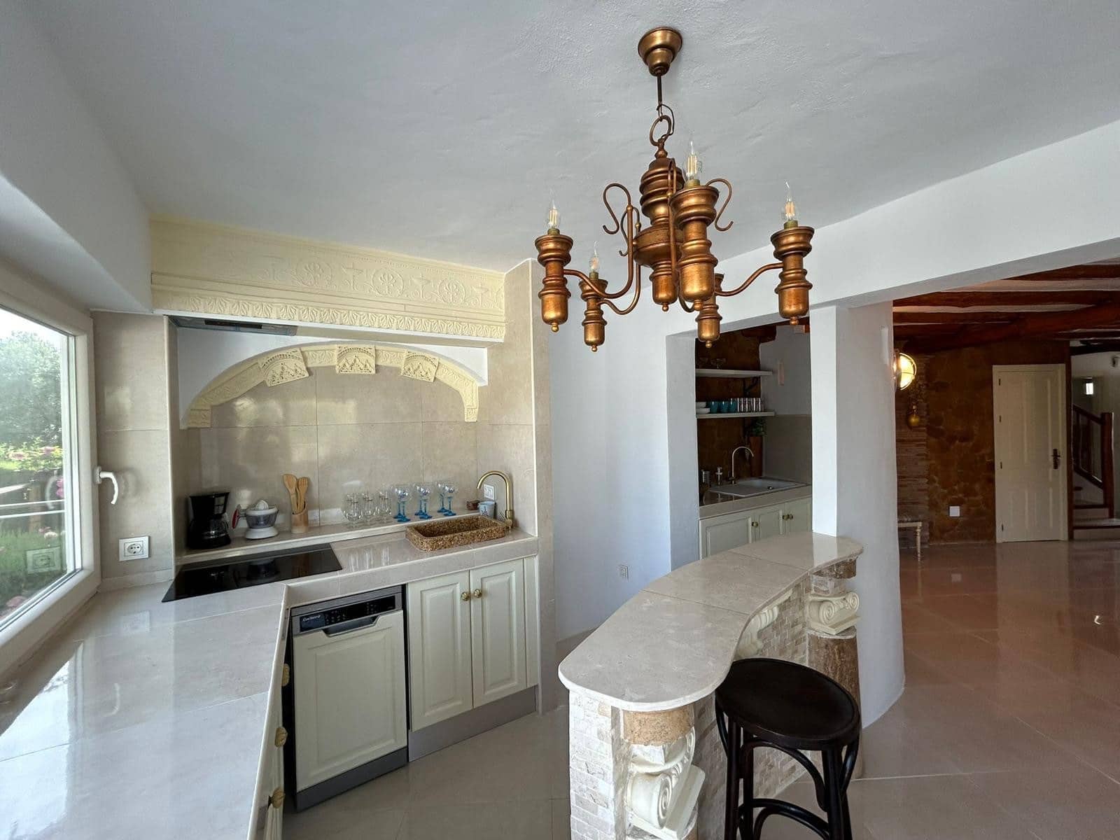 4 bedroom Townhouse for rent in Bahia Dorada with pool garage - € 2,500 (Ref: 8612441)