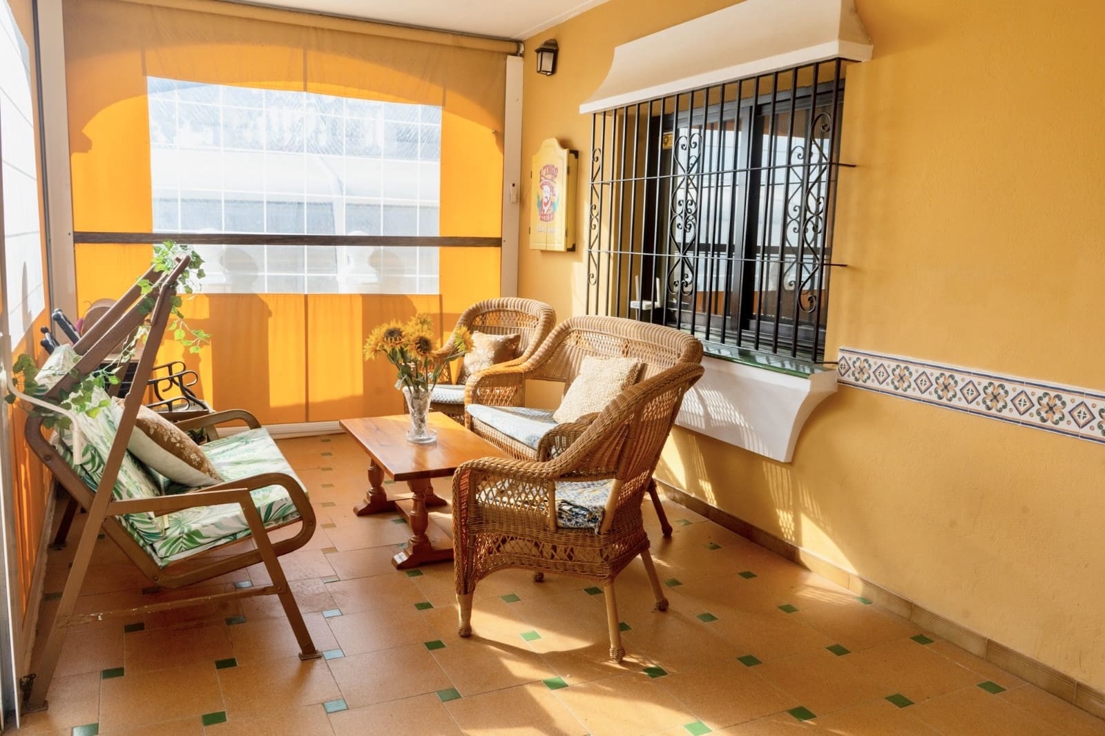 4 sypialnia Willa na sprzedaż w Marbella z basenem garażem - 1 300 000 € (Ref: 8636323)