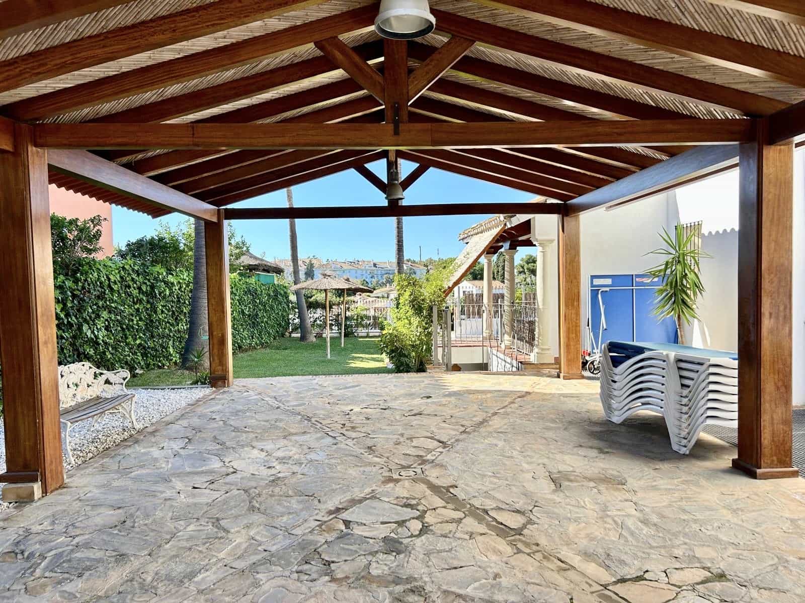 6 slaapkamer Villa te koop in San Pedro de Alcantara met zwembad garage - € 1.480.000 (Ref: 8660468)