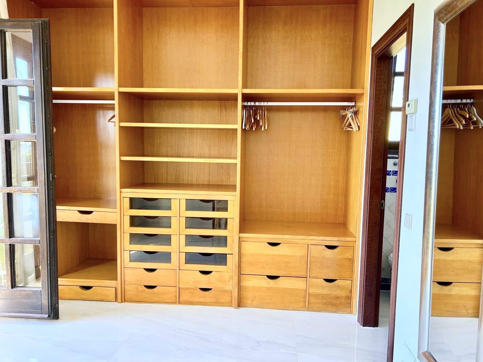 6 slaapkamer Villa te koop in San Pedro de Alcantara met zwembad garage - € 1.480.000 (Ref: 8660468)